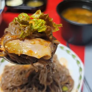 인생족발 사진