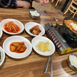 두학촌 손두부 사진