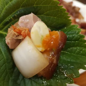 철없는족발 사진