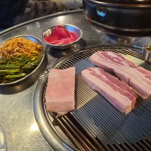 불타는연탄집 사진