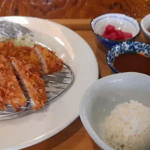 행복한돈가스 사진