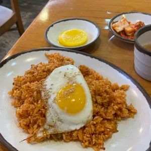 쌍둥이네 사진
