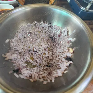 굼터 사진