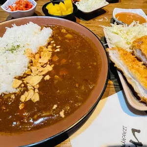 이자카야 나무 사진