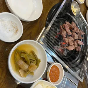 뉴창동화로숯불구이 사진