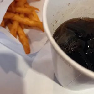 맘스터치 사진