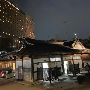 하우스 커피 디저트 리뷰 사진
