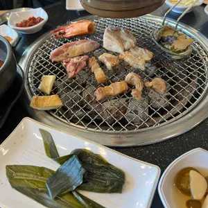 커큐민흑돼지 사진