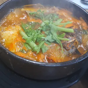 바다 마을 사진