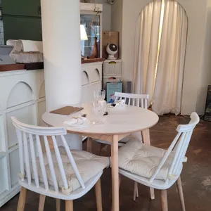 로우파이테이블 리뷰 사진