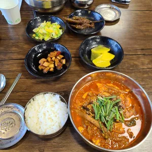 우리콩짬뽕순두부 사진