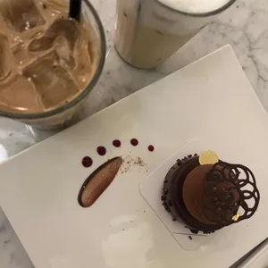 기욤 사진