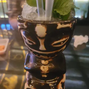 어글리 사진