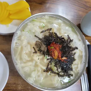 자양동손칼국수 사진