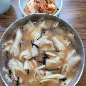 자양동손칼국수 사진