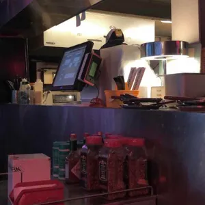 뉴오더클럽 리뷰 사진