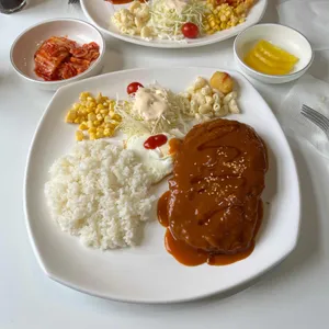 킴스돈까스 사진