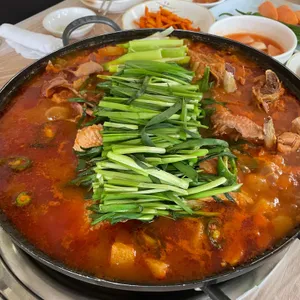 유성옻닭 사진