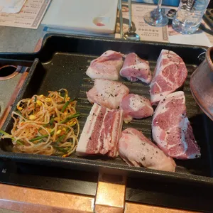 돈블랑 사진