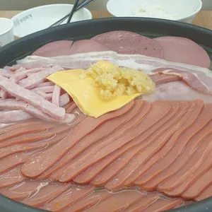 빅쭌부대찌개 사진