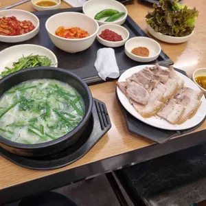 백세촌순대돼지국밥 사진