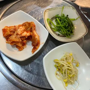 산청엔흑돼지 사진