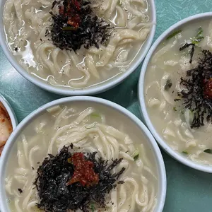 프라자손칼국수 리뷰 사진