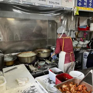 프라자손칼국수 리뷰 사진
