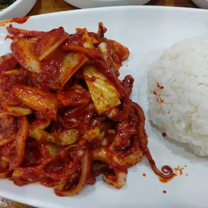낙지한마리수제비상도 사진