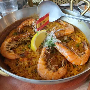 트라가 리뷰 사진