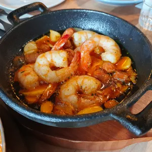 트라가 리뷰 사진