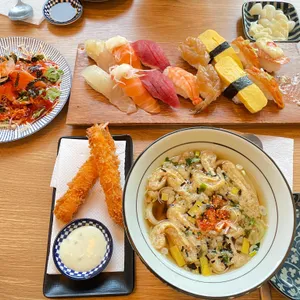 라라스시 사진