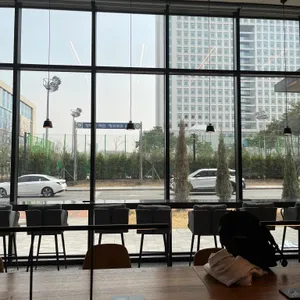 로열 로스터리 리뷰 사진