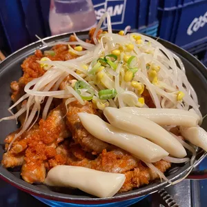신정닭발 사진
