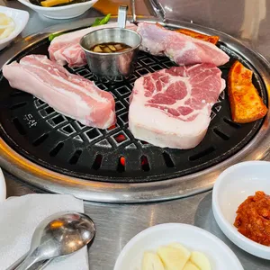 봉순이네 흑돼지 사진
