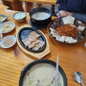 큰맘할매순대국 사진