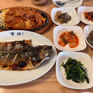 무너미밥상 사진