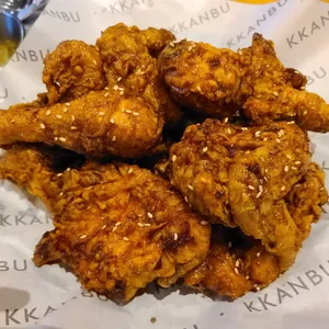 깐부치킨 사진