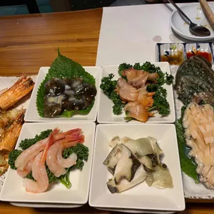 오가고 사진