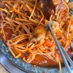 돌솟해물뼈찜 리뷰 사진