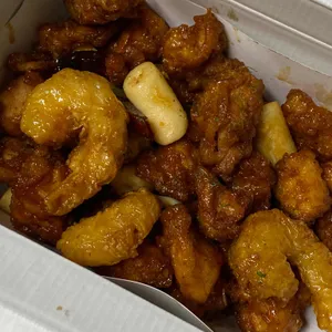 치킨매니아 사진