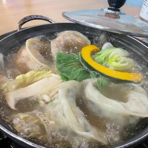 아우성 개성손만두 사진