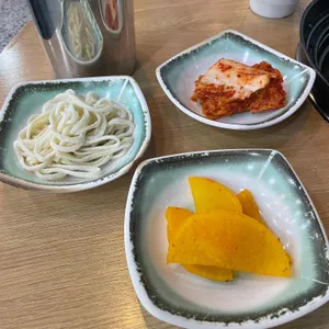 아우성 개성손만두 리뷰 사진