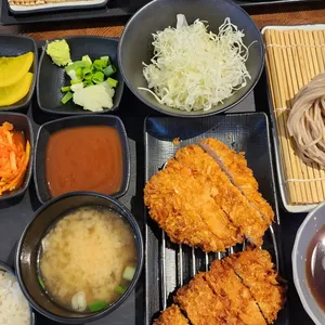 성북돈까스 사진