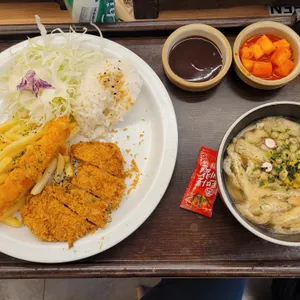 쑝쑝돈까스 사진