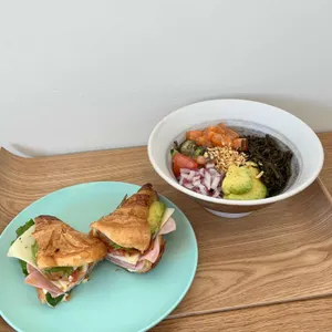 리프레쉬먼트 리뷰 사진