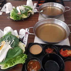 샤브리 샤브샤브 사진