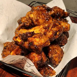 교촌치킨 사진