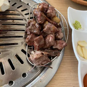 삼각산숯불생고기 리뷰 사진