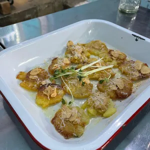 지하식당 사진 2